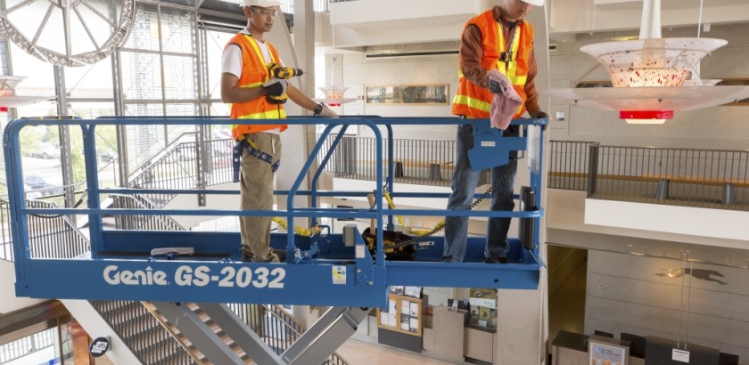 10 Reasons to Service Your Mobile Elevating Work Platform